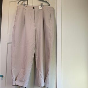 Abercrombie & Fitch beige slacks